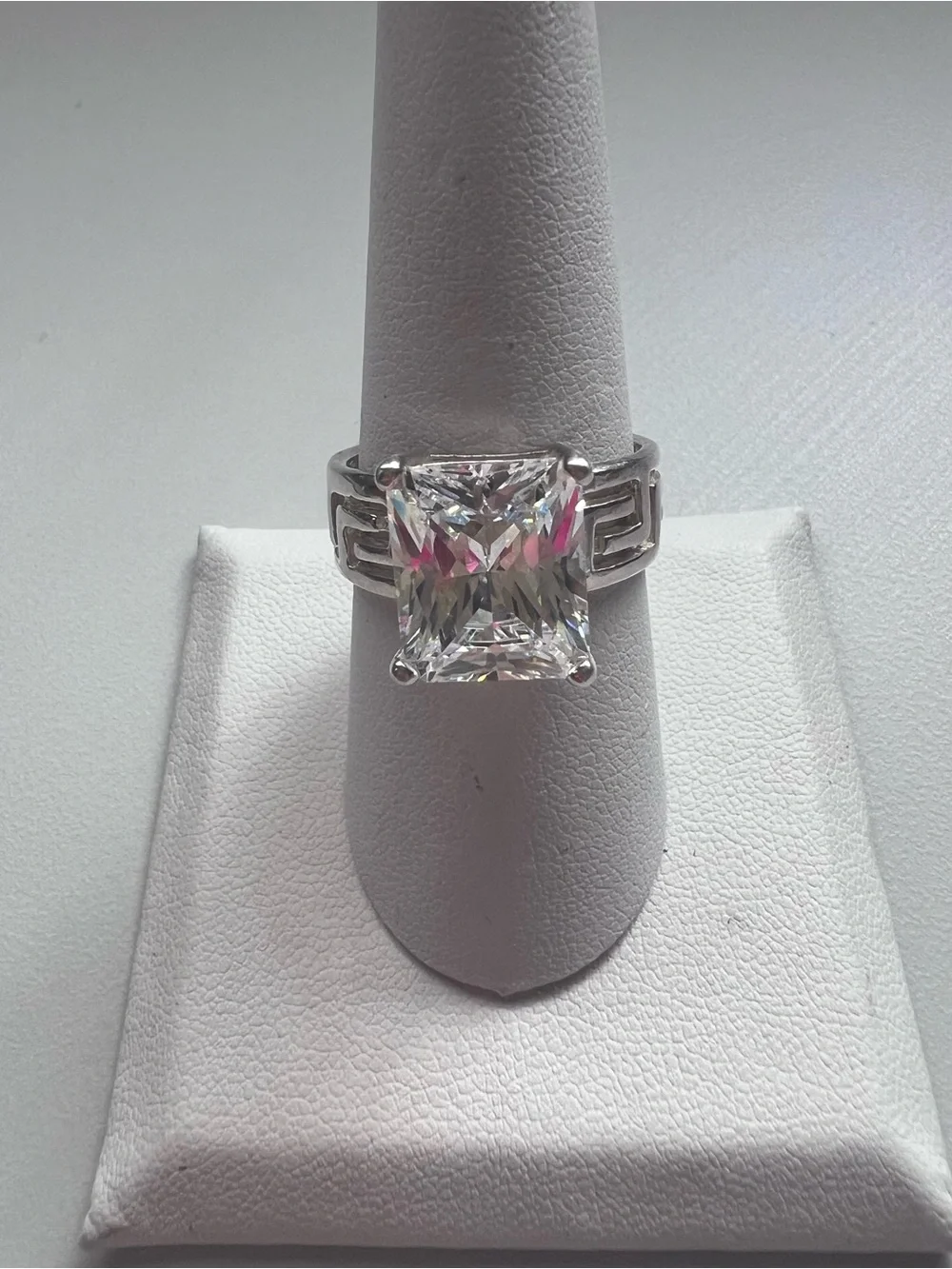 Vintage Diamonique DQ CZ 925 Sterling Silver Greek Key Ring Size 9